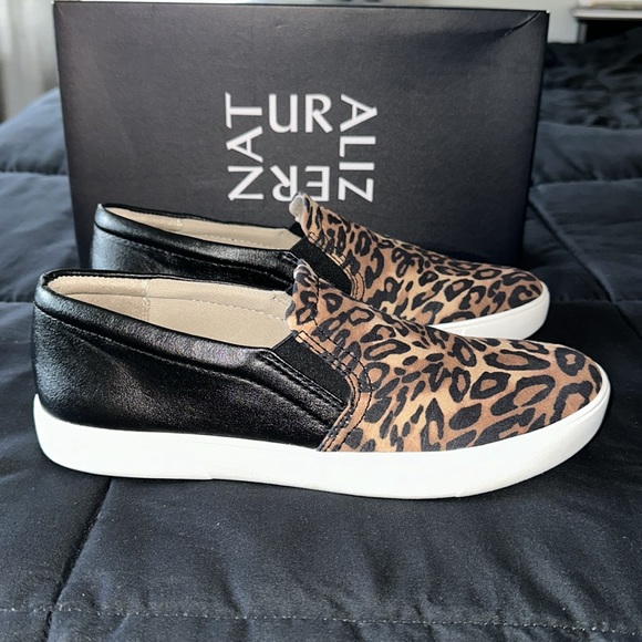 Cheetah Print Slip On Sneaker - Picture 6 of 11